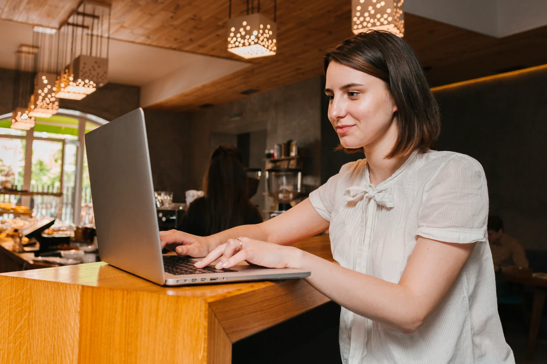 How Technology Is Transforming Salons in India |Smart Salon