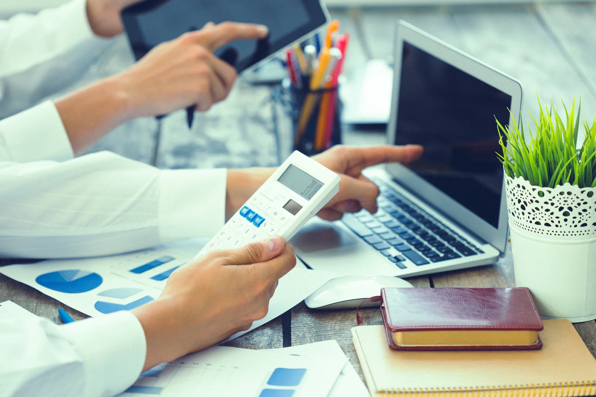 Top Salon Billing Software with GST&UPI Integration in India
