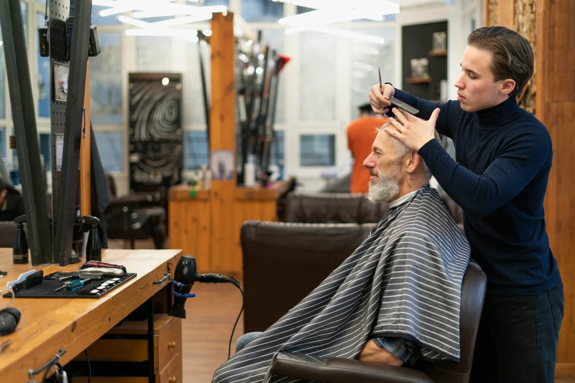 The Booming Salon Industry in India: Key Trends Every Owner Must Know