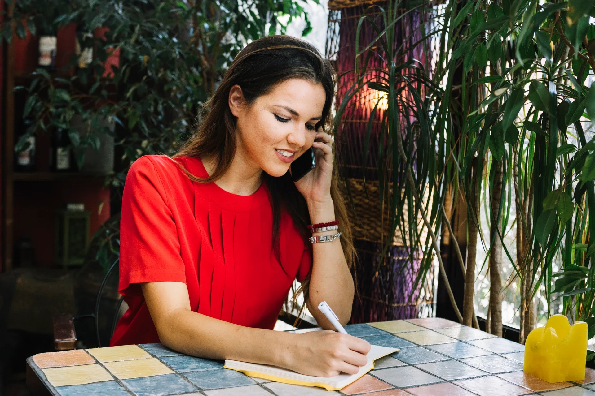 5 Signs Your Salon Has Outgrown Manual Appointment Booking